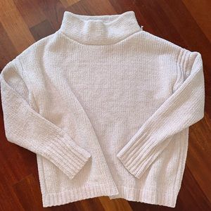 Women’s Sweater Light Pink